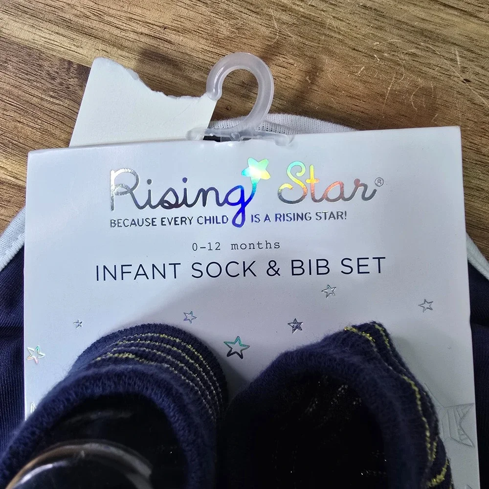 Rising‎ Star Infant Sock & Bib Set Celestial Moon Stars 0-12 months Navy Blue